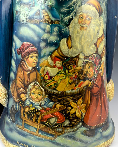 21 inch Amazingly Detailed Santa Carving with Children and Santa Claus