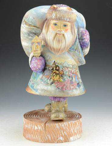 Renaissance Santa - Russian Santa carving