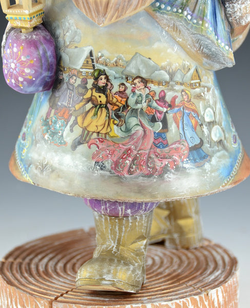 Renaissance Santa - Russian Santa carving