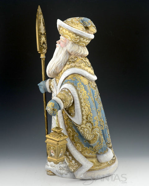 Custom Designed Santa Carving with Beautiful Horse Scene