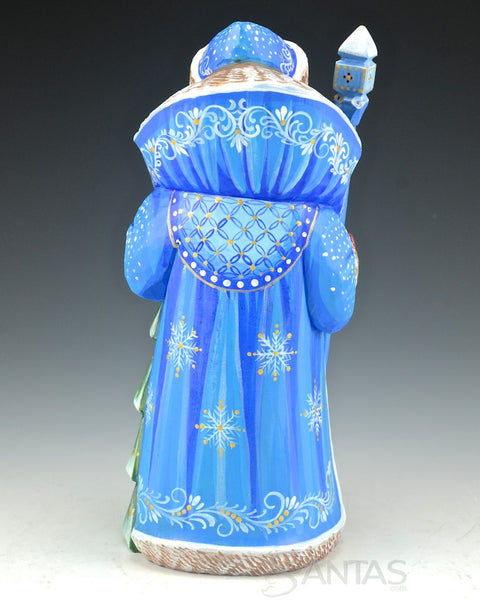 Russian Santa Carving with Christmas Tree